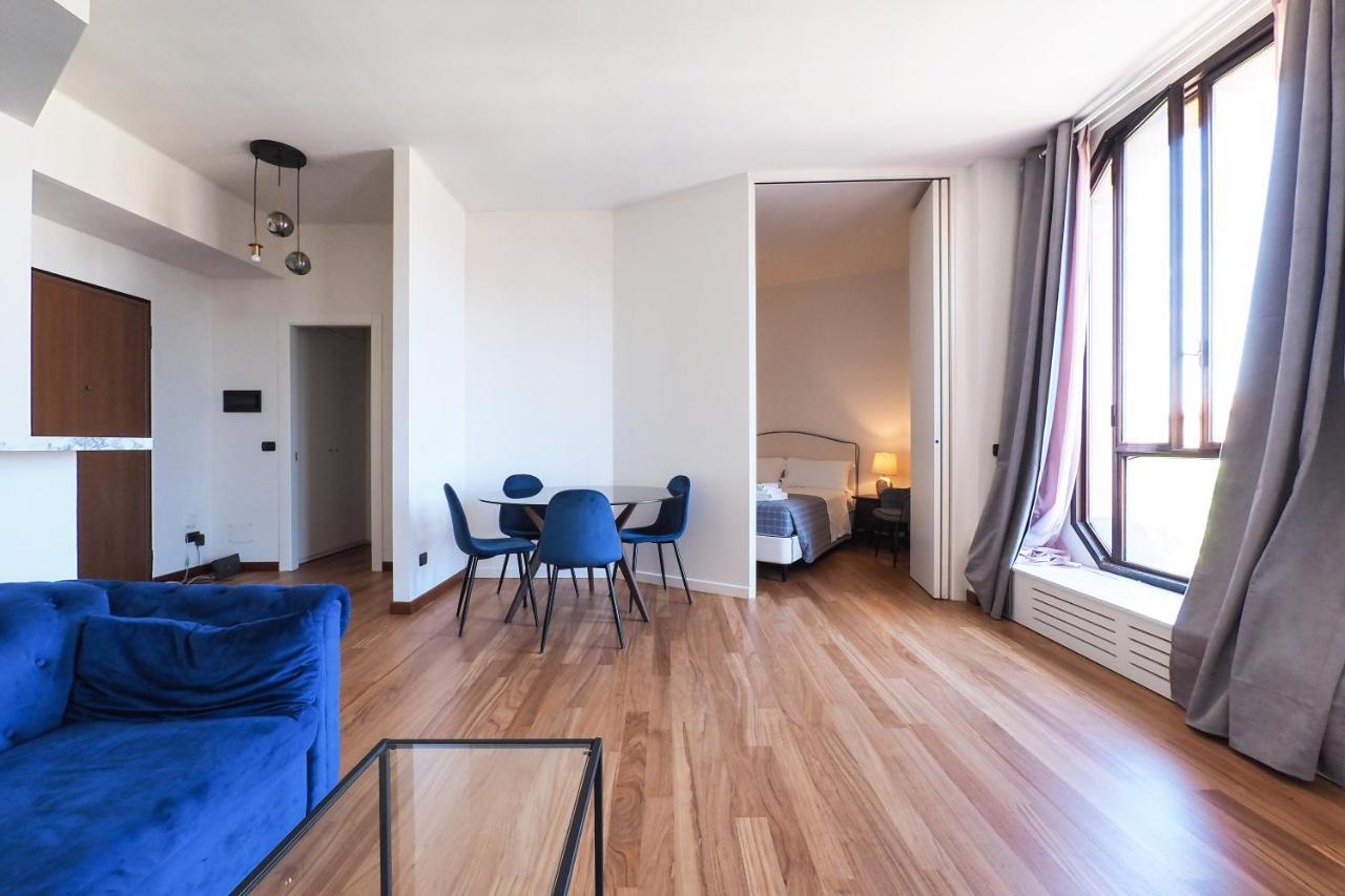 Duomo Luxury Apartment IV 밀라노 외부 사진